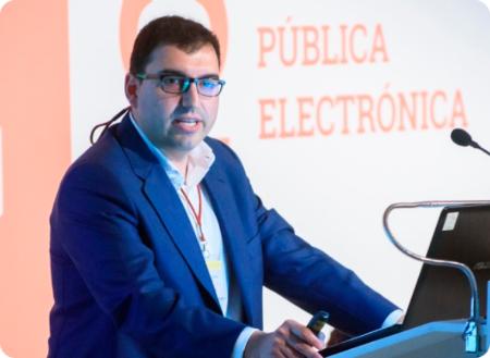 Imagen El director de RRHH del ayuntamiento de Málaga, David Povedano, comparte con la Escuela de Gestión los retos de la gestión del personal público