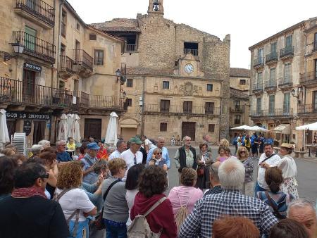 Imagen La Diputación cierra el ciclo ‘Viajero, yo te enseñaré Segovia’ en torno al eclipse solar, con todas las plazas cubiertas y una gran respuesta del público
